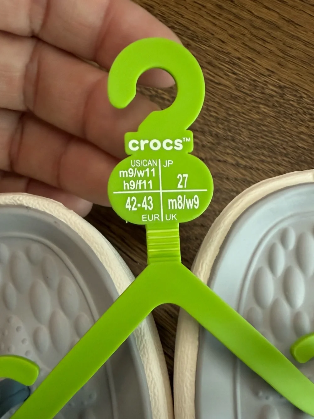 Crocs LiteRide Flip Flops Unisex Men’s 9 / Women’s 11 – New in Bag
